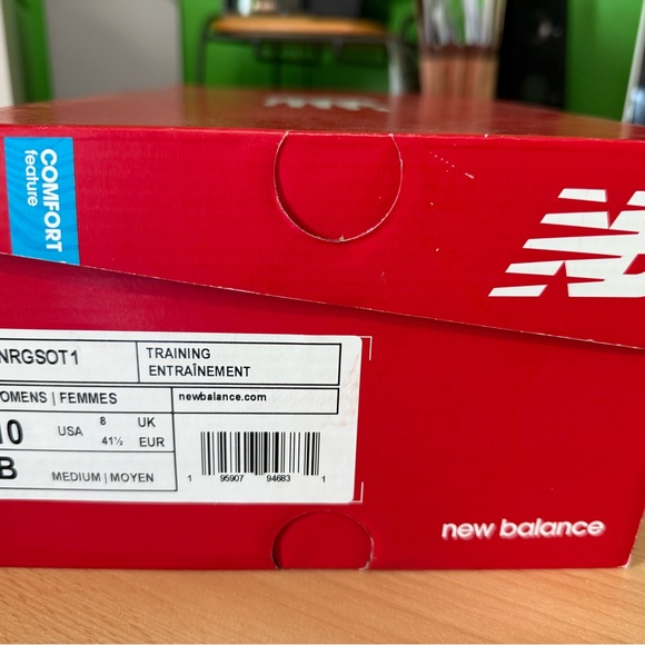 NWT New Balance Sport Green Nergize Sneakers - Picture 2 of 7